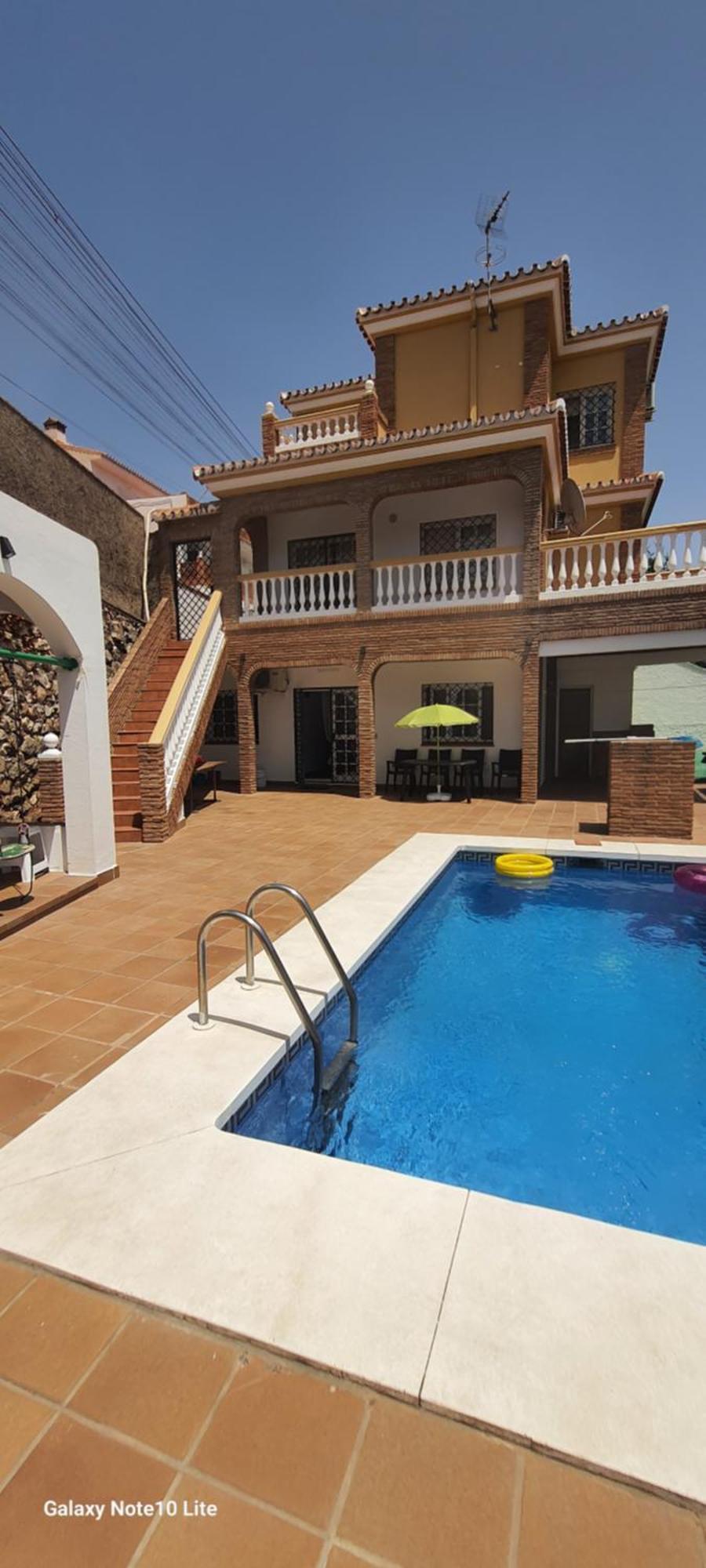 Uf Holiday House Málaga Exteriör bild